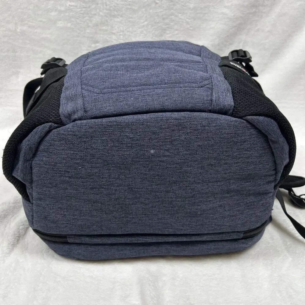 SWISSGEAR Scansmart TSA Friendly Tablet Laptop Backpack Blue Denim Padded